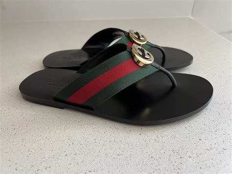 gucci flip flops songtekst